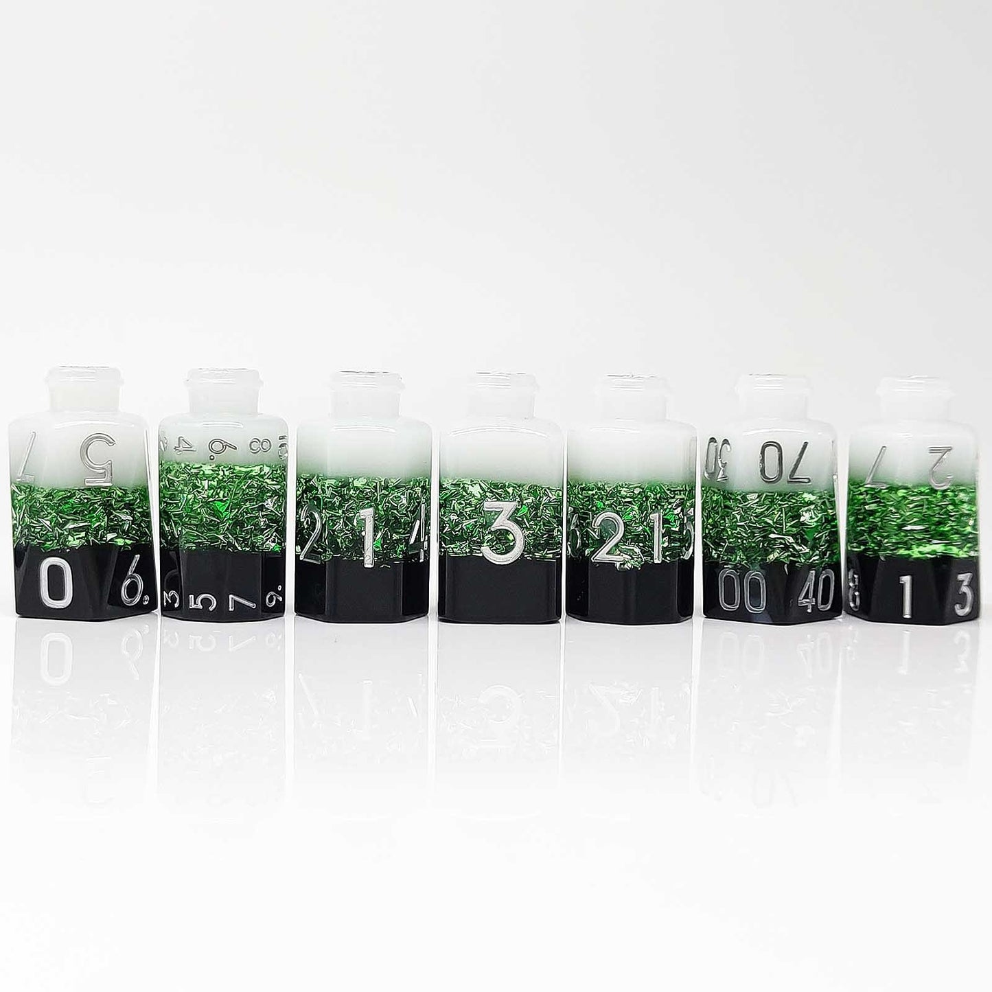 Resin Dice ‌Irregular Potion Bottle DnD D&D Dice Set