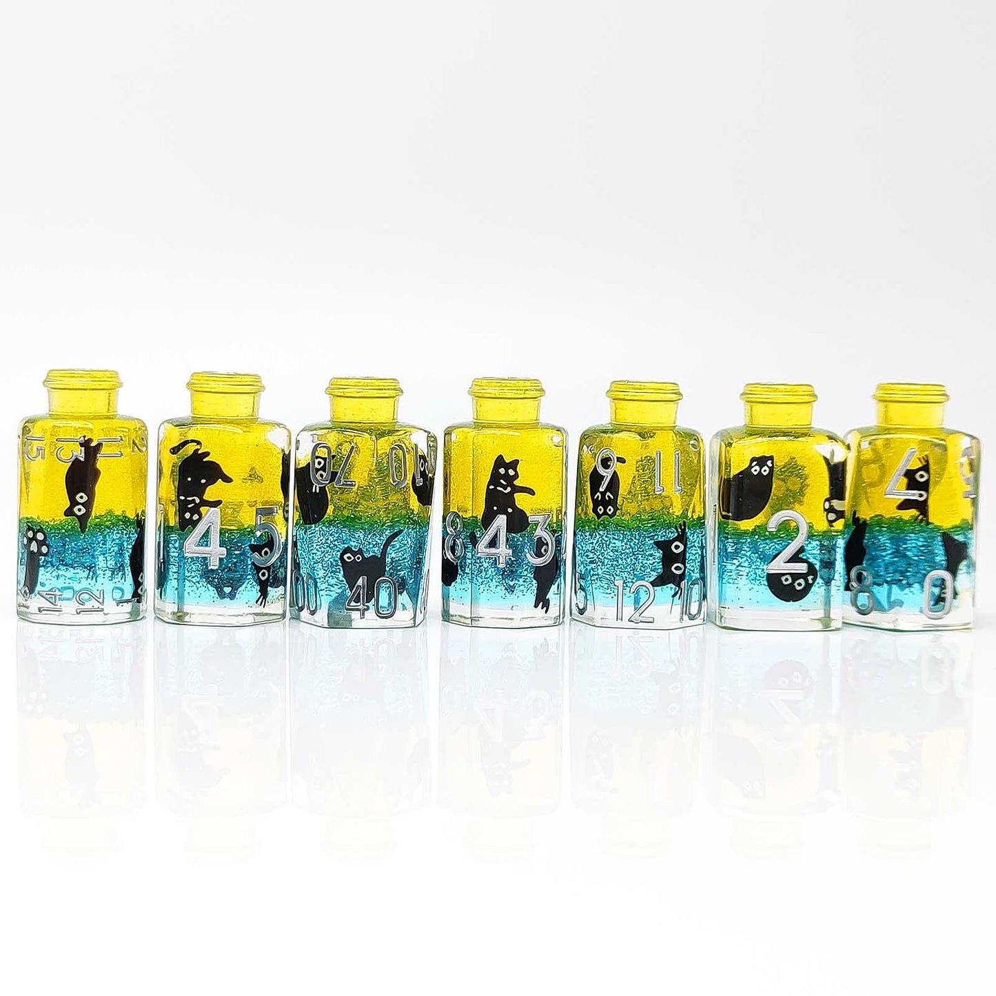 Resin Dice ‌Irregular Potion Bottle DnD D&D Dice Set