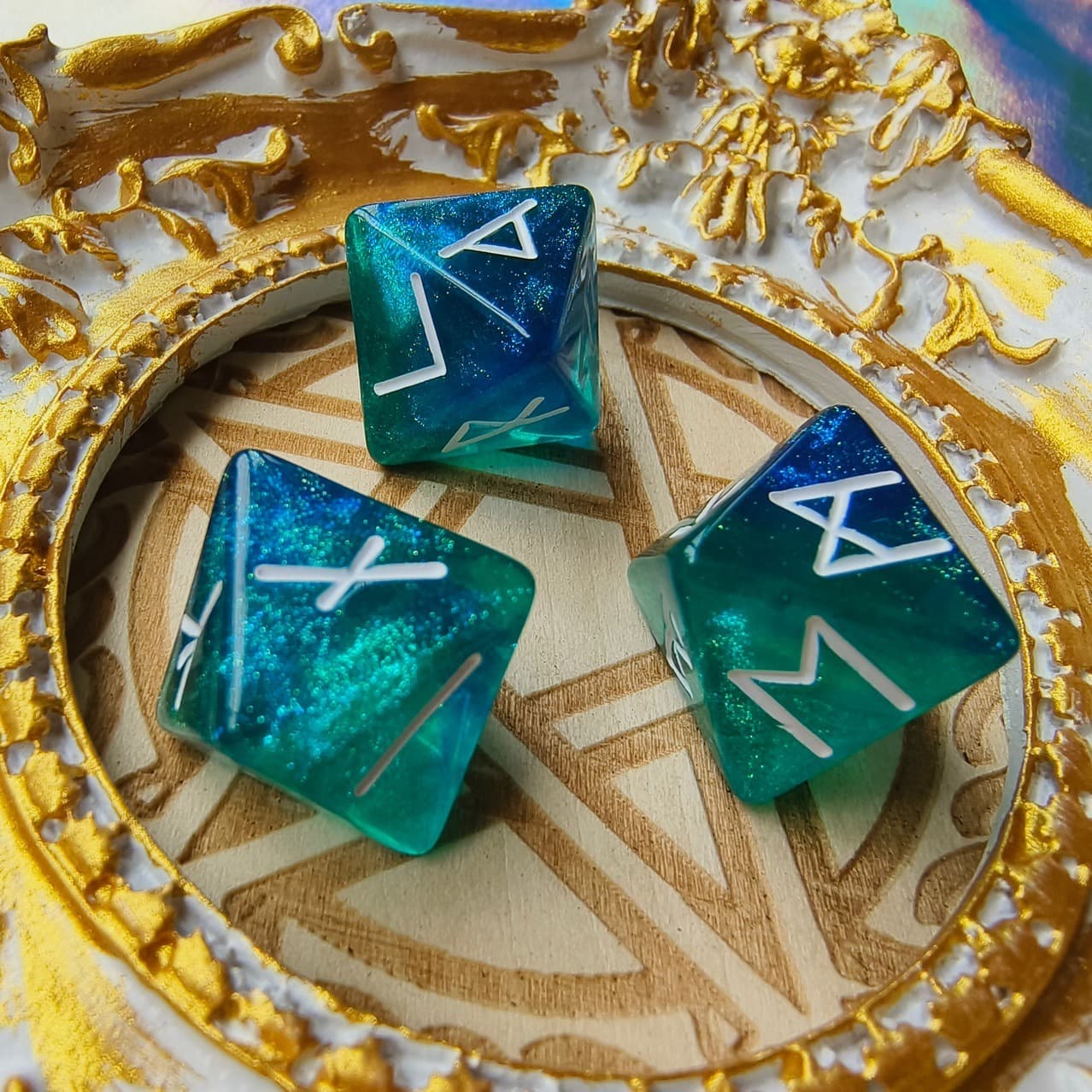 D8 Acrylic Dice ‌‌Rune-Engraved Ethereal Nebula Chameleon Zodiac Polyhedral DnD D&D Dice Set