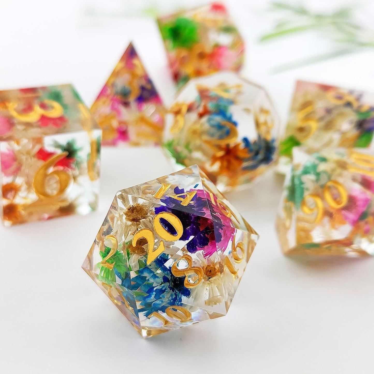 Resin Dice Colorful Transparent Floral Polyhedral DnD D&D Dice Set