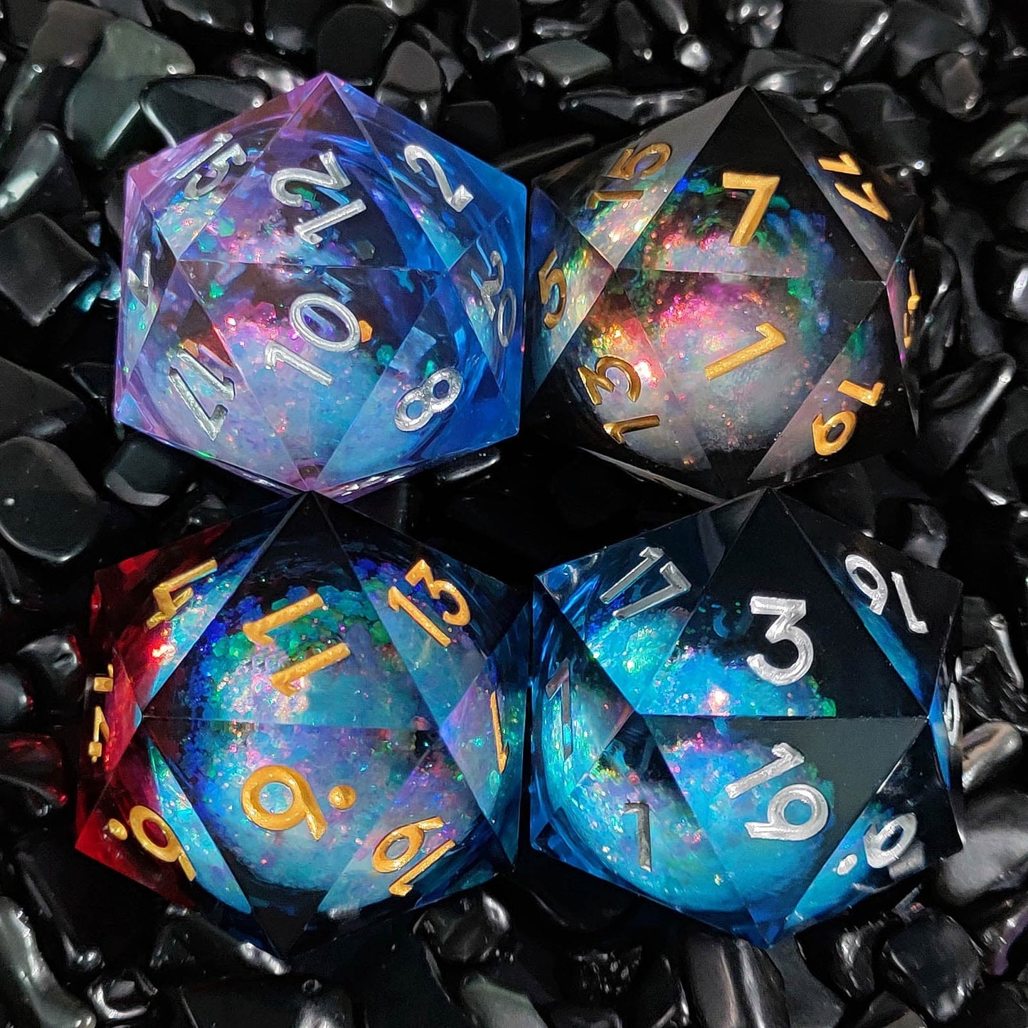 Resin Dice ‌35mm Resin Liquid Core D20 with Glitter‌ DnD D&D Dice Set