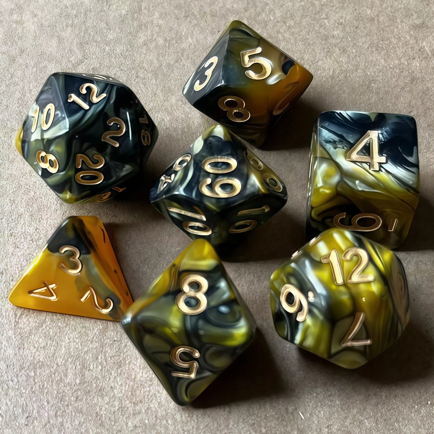 Acrylic Dice ‌Duo-Tone Polyhedral DnD D&D Dice Set